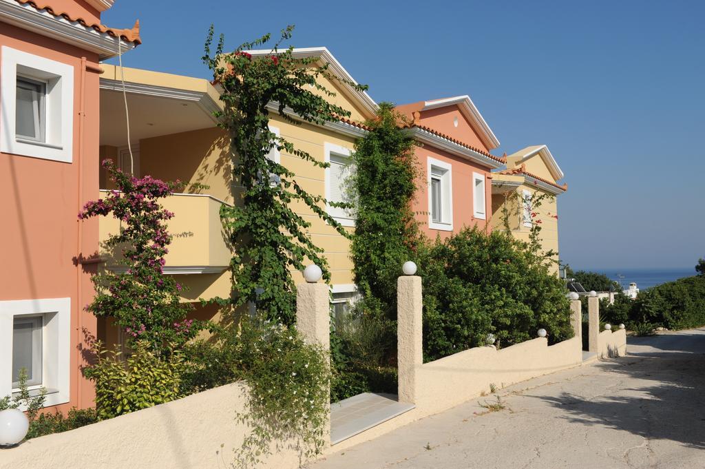 Yolanda Studios Paralia Agias Foteinis المظهر الخارجي الصورة